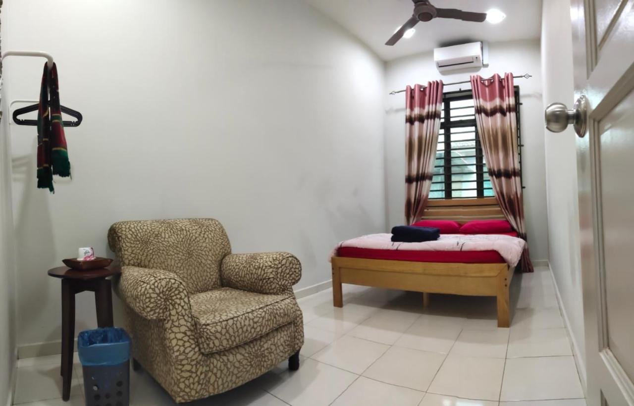 Homestay Melaka Urich Εξωτερικό φωτογραφία