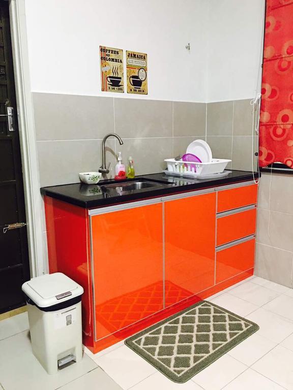 Homestay Melaka Urich Εξωτερικό φωτογραφία